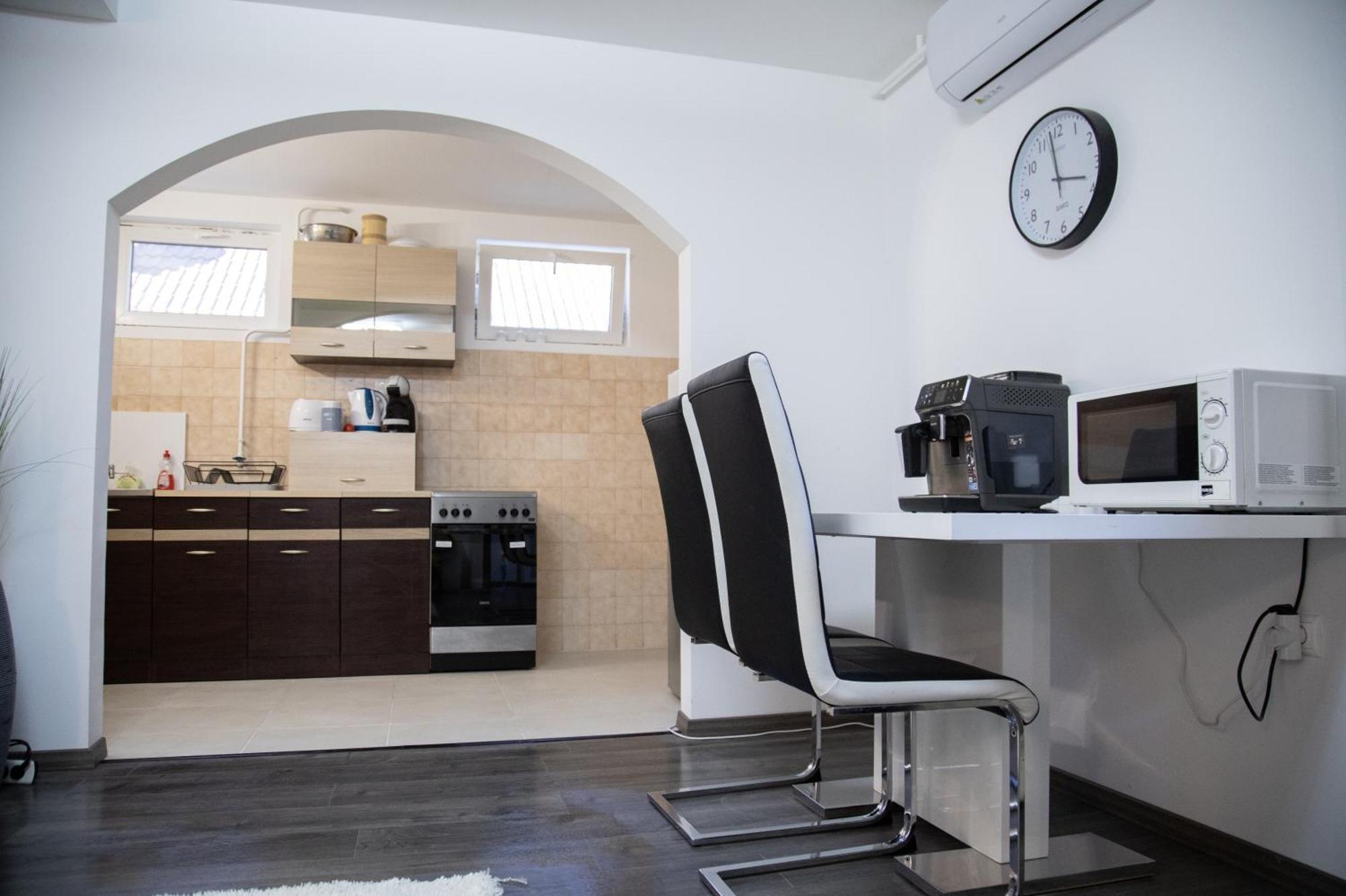 Nyuszis Apartman คิชคุนมายชา ภายนอก รูปภาพ