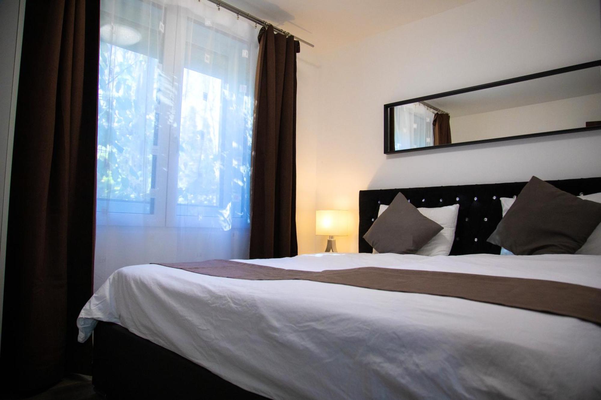 Nyuszis Apartman คิชคุนมายชา ภายนอก รูปภาพ